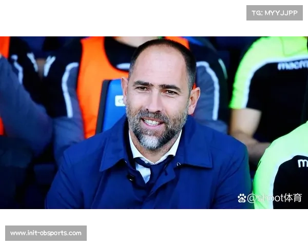 罗马诺辟谣：特奥与尤文无接触，传闻毫无根据