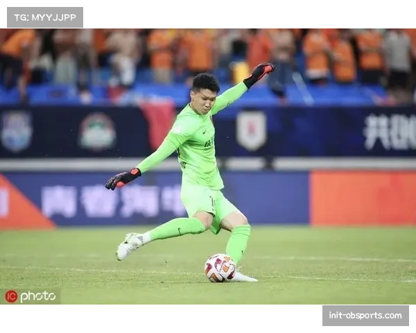 通讯：新生代门将的成长之路——独家专访成都蓉城门将蹇韬